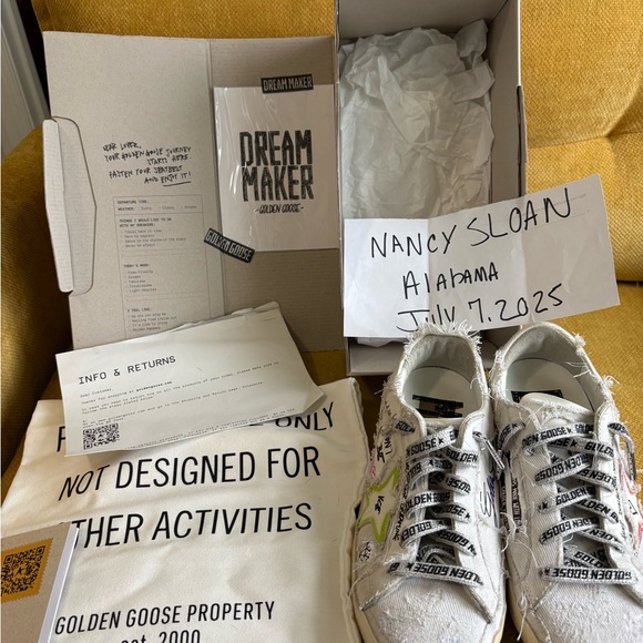 Golden Goose White and Green Star Sneakers - Picture 10 of 13